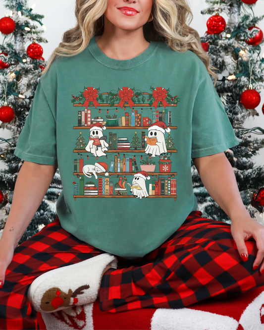 Ghostie Bookshelf Christmas Shirt | Comfort Colors Tee