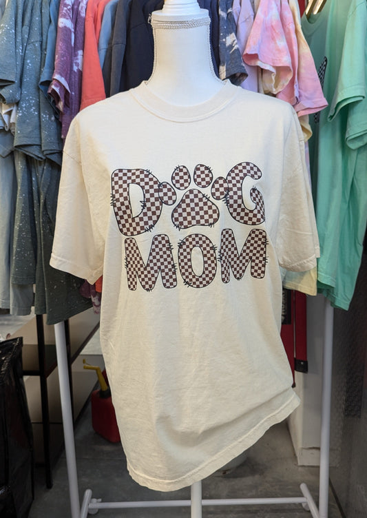 Dog Mom Shirt - Comfort Colors T-Shirt